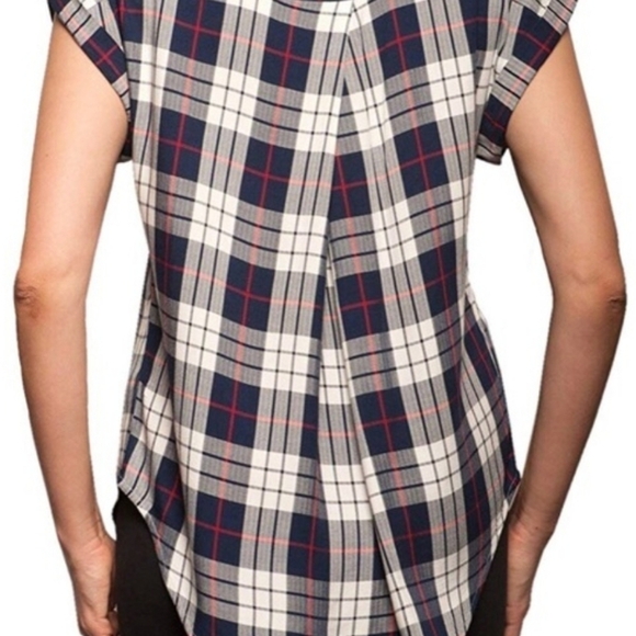 Plus size Jachs Girlfriend Flannel Cap Sleeve Shirt - Picture 2 of 8